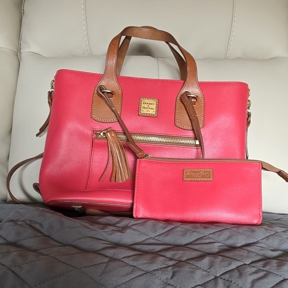 Dooney & Bourke Pinkish/Red and Brown Leather Tote with Wallet - Picture 2 of 6
